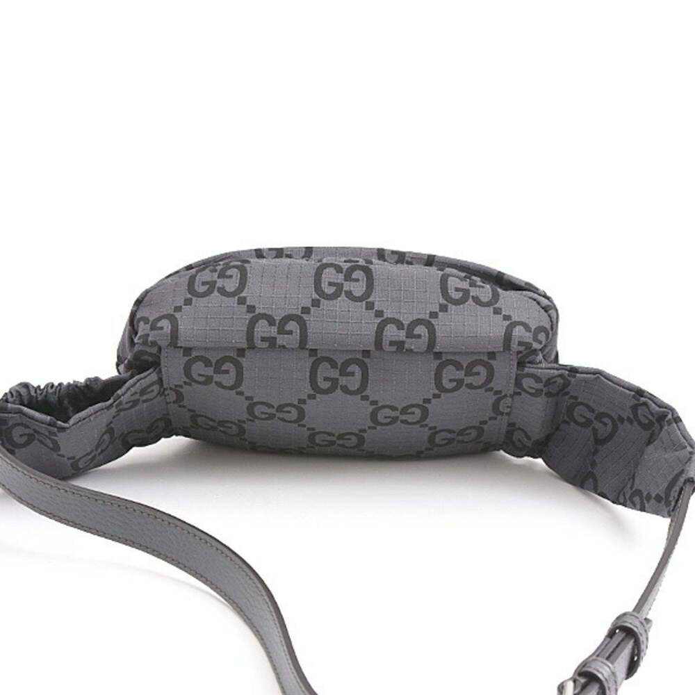 GUCCI Authentic Gray Hobo Bag - Picture 2 of 10